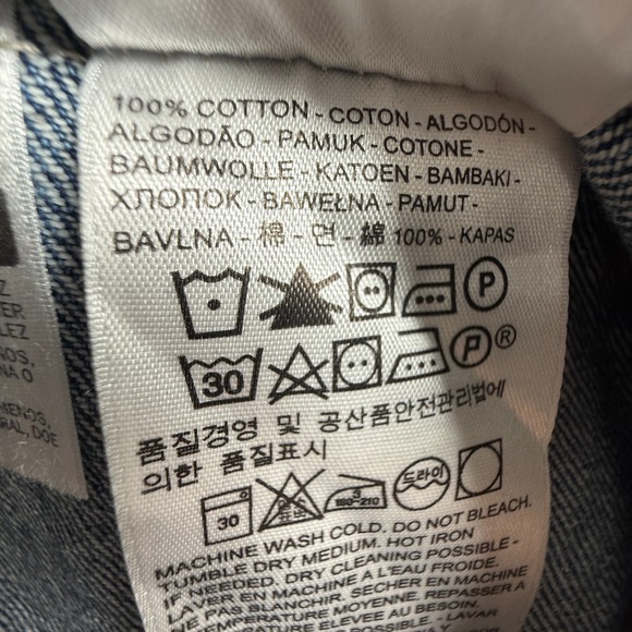 Levi "Heart On My Sleeve" Trucker Jacket Mens Medium Blue Denim Cotton - Picture 5 of 8